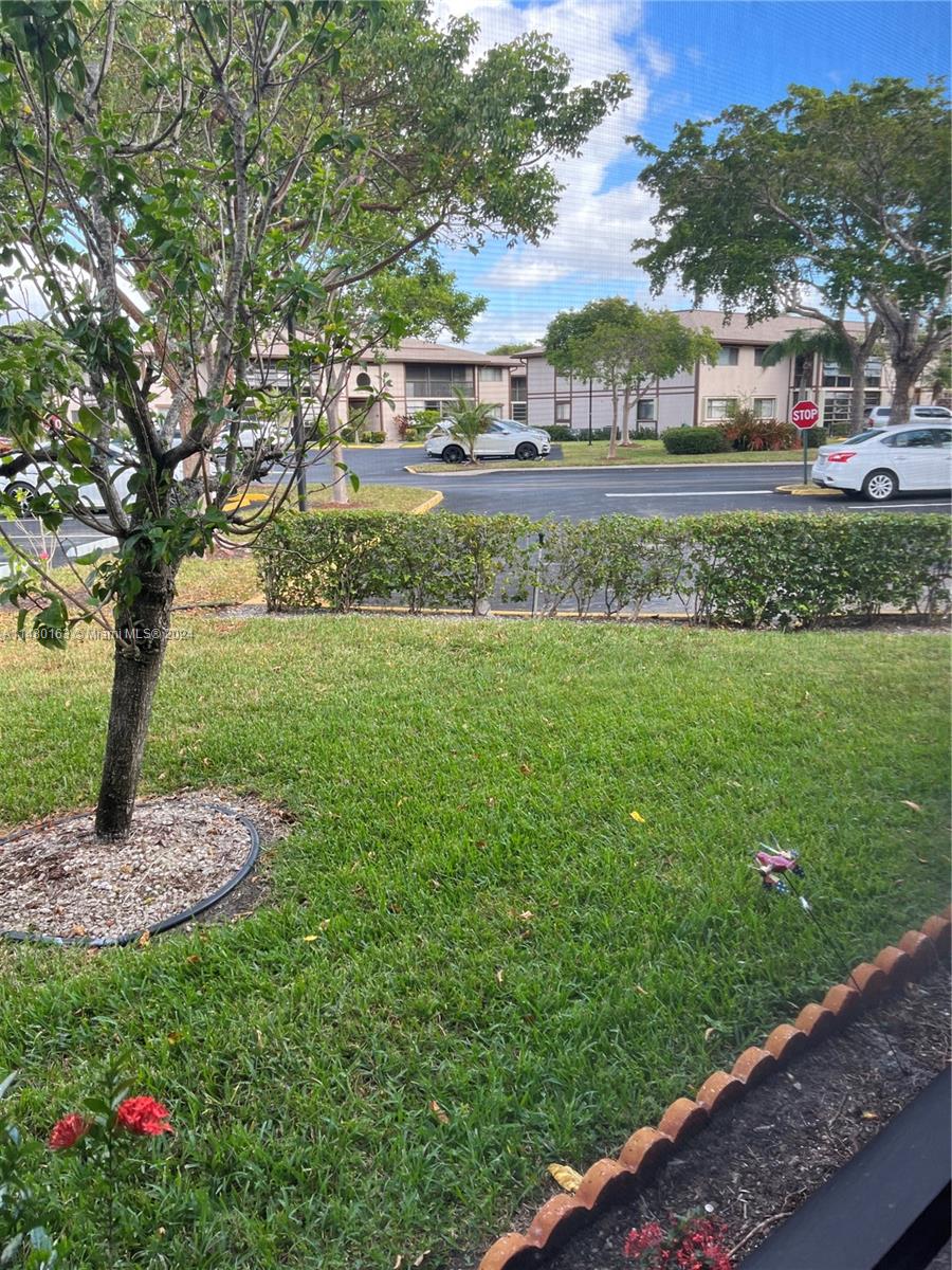 9668 S Belfort Cir # 101