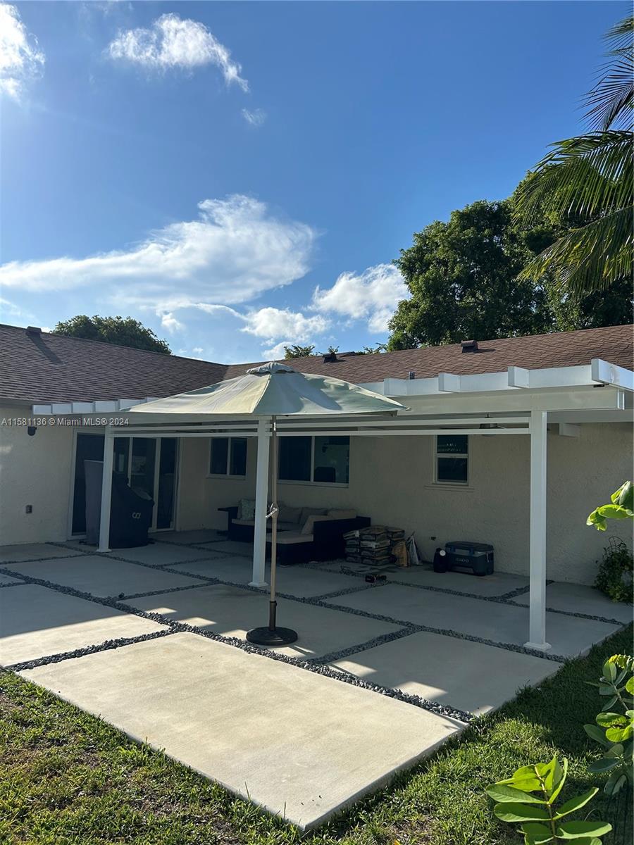 8340 SW 27th Pl
