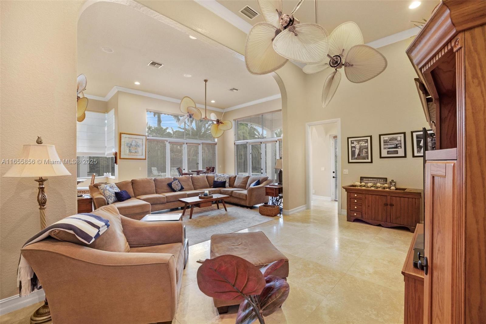 11140 Blackhawk Blvd