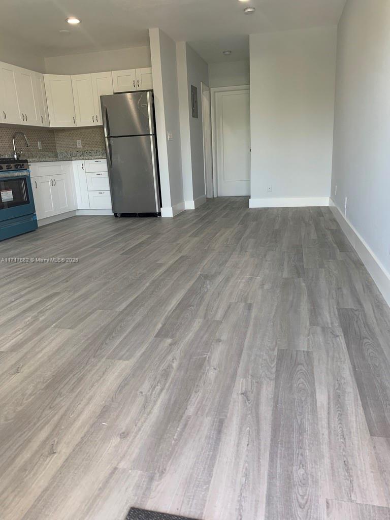 301 E Mcnab Rd # 208