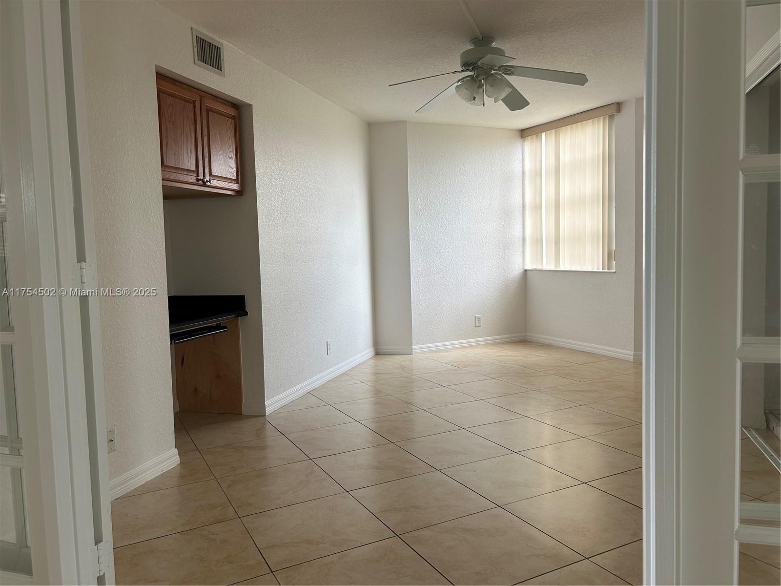 1920 Sabal Palm Dr # 402