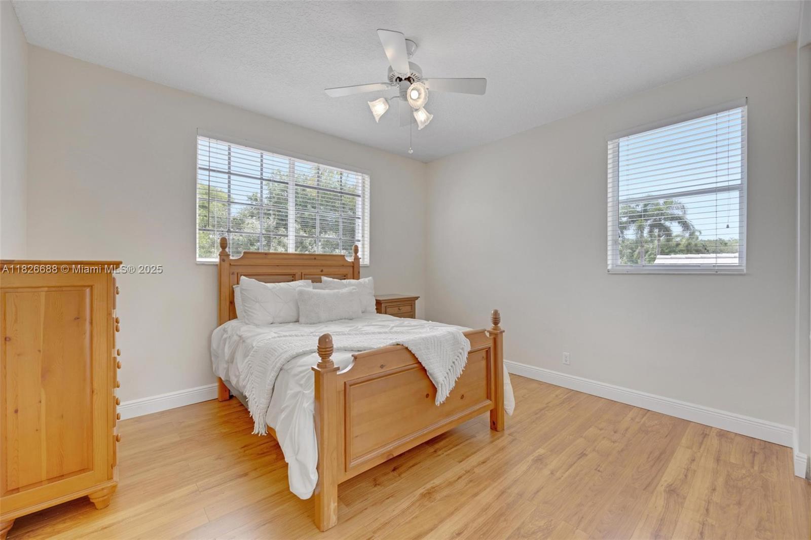 3140 Hidden Hollow Ln