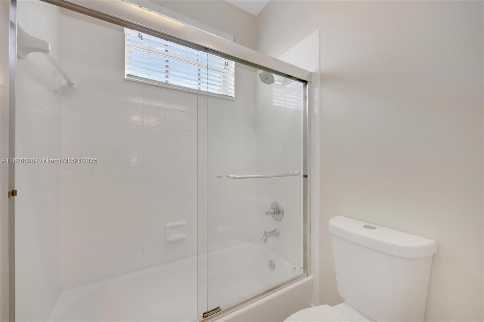 3140 Hidden Hollow Ln