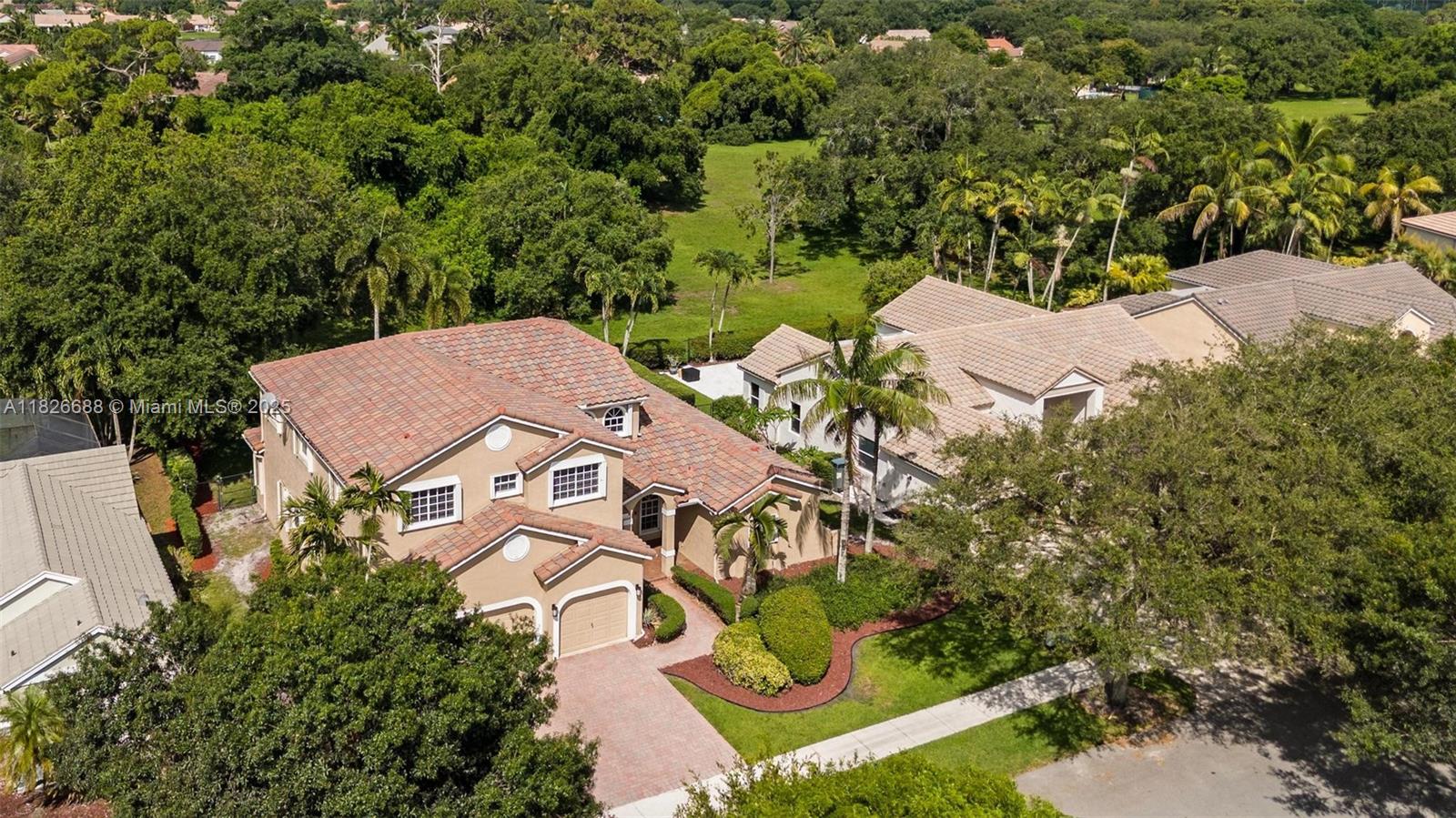 3140 Hidden Hollow Ln