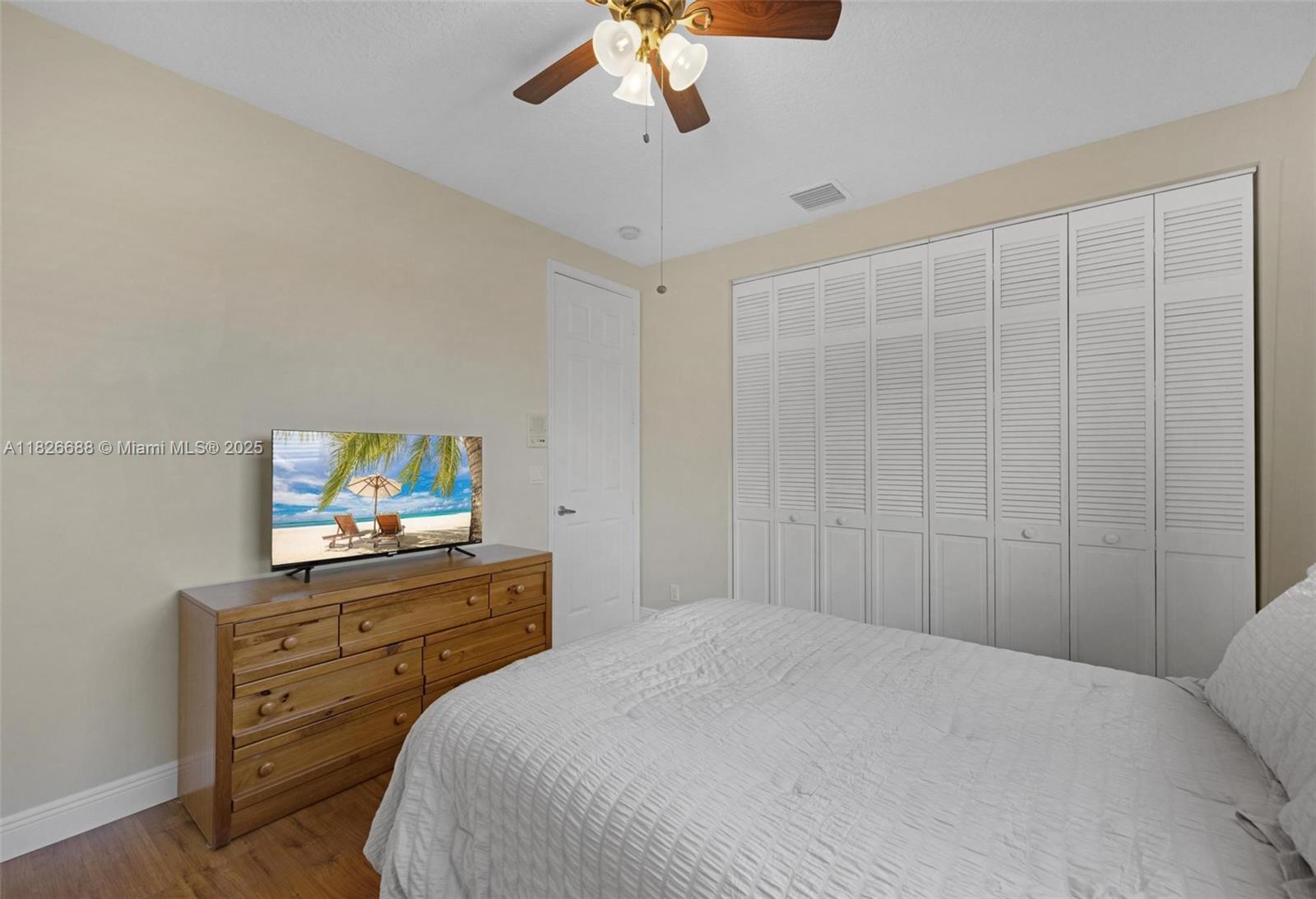 3140 Hidden Hollow Ln