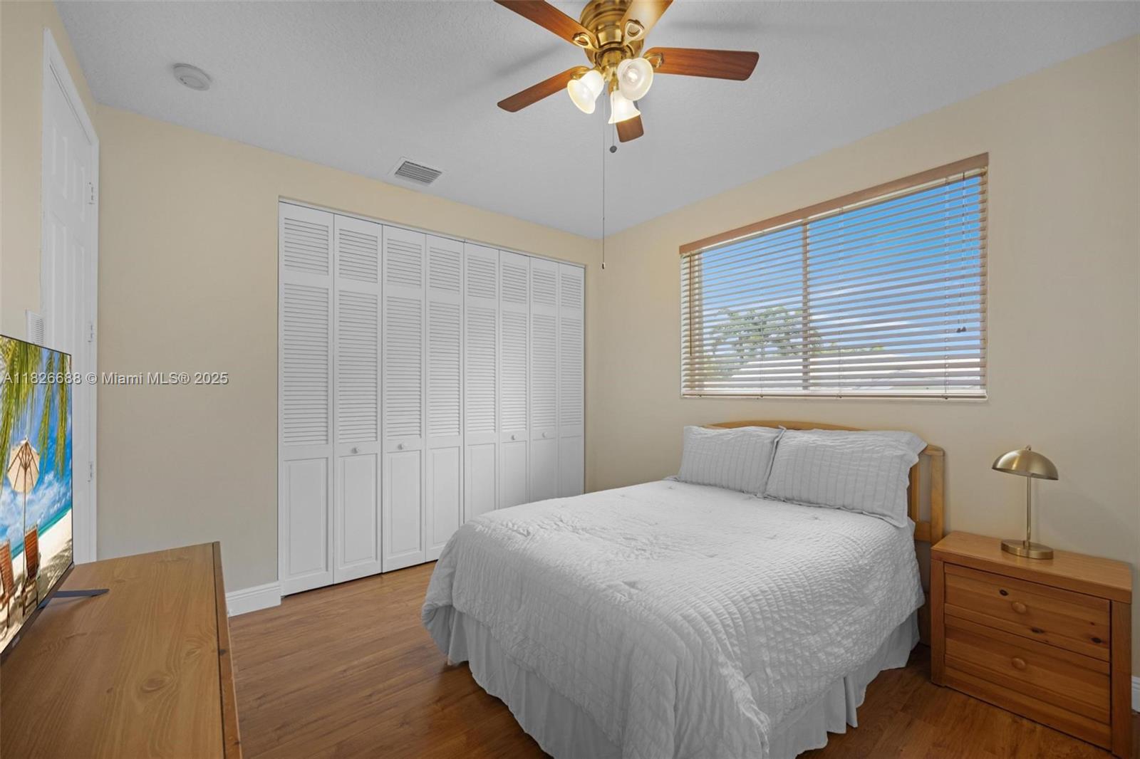 3140 Hidden Hollow Ln