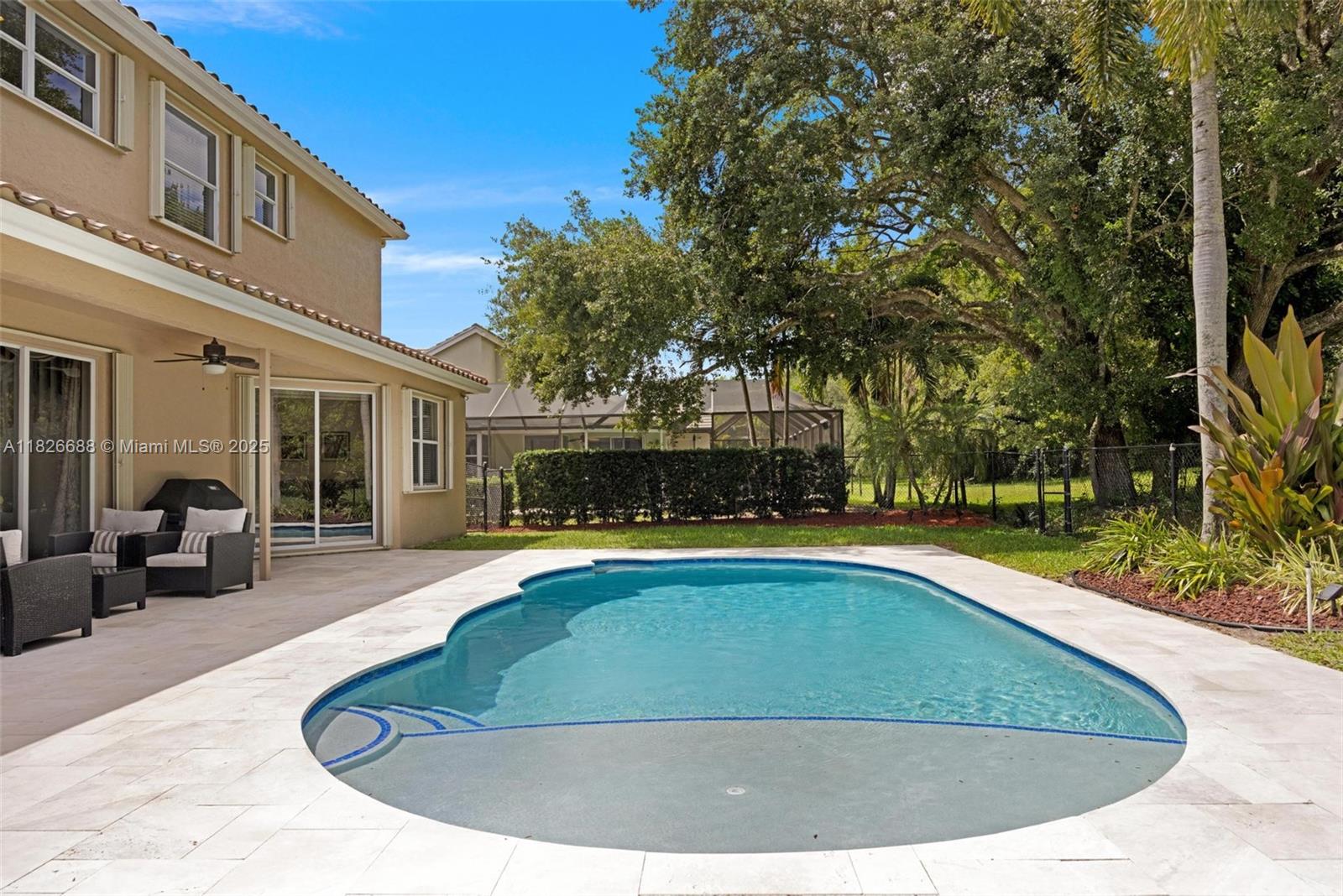 3140 Hidden Hollow Ln