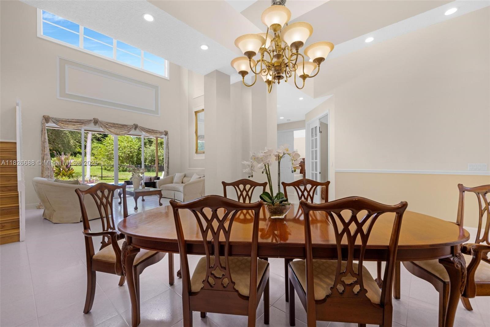3140 Hidden Hollow Ln