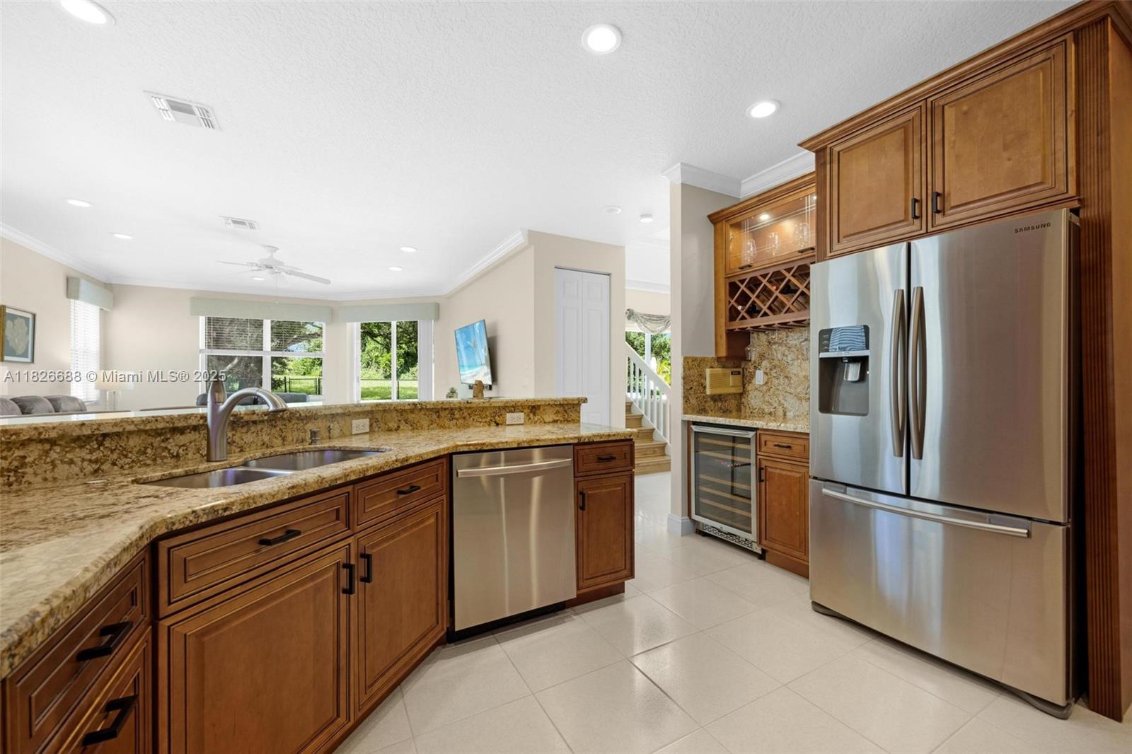 3140 Hidden Hollow Ln