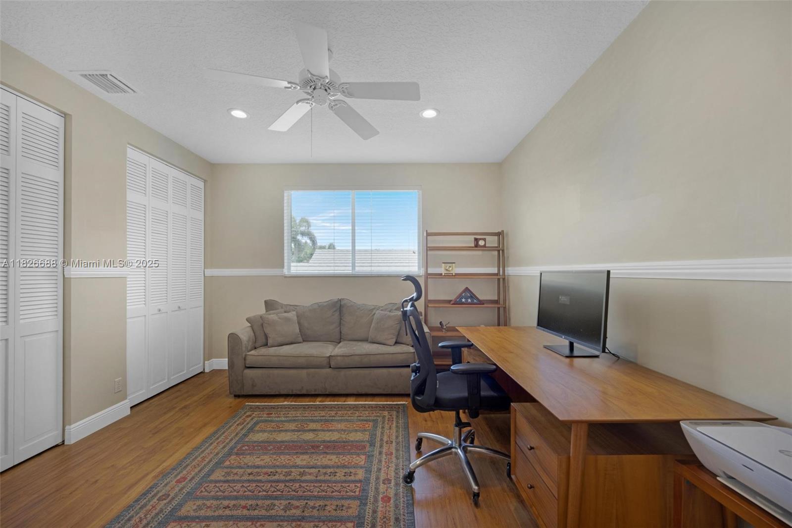 3140 Hidden Hollow Ln