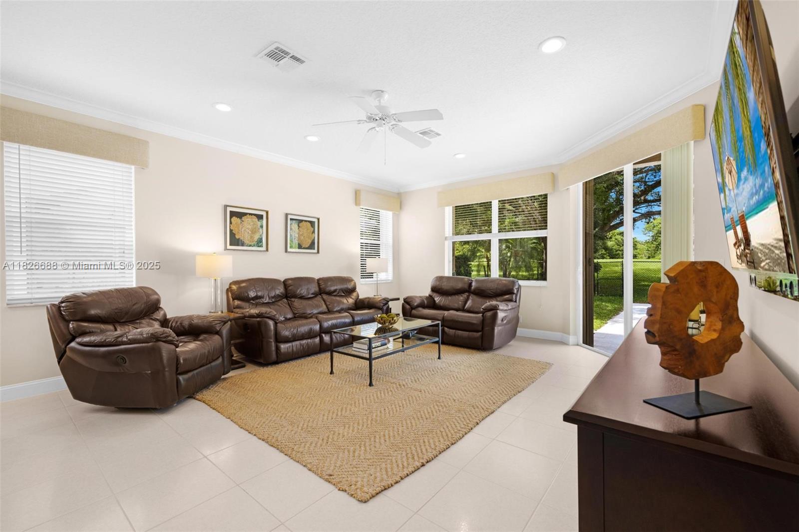 3140 Hidden Hollow Ln