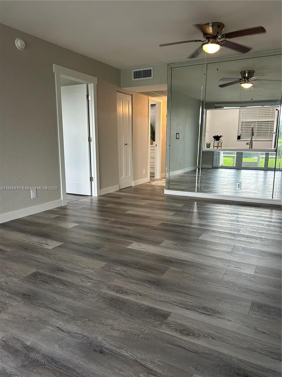 9450 Poinciana Pl # 108