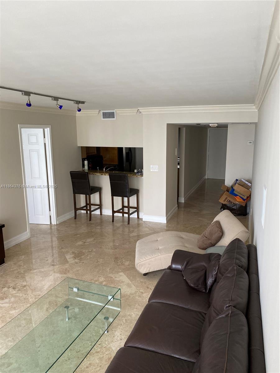 555 NE 15th St # 30D