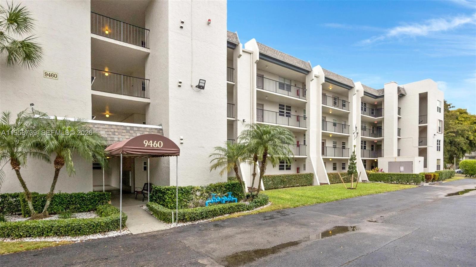 9460 Poinciana Pl # 404