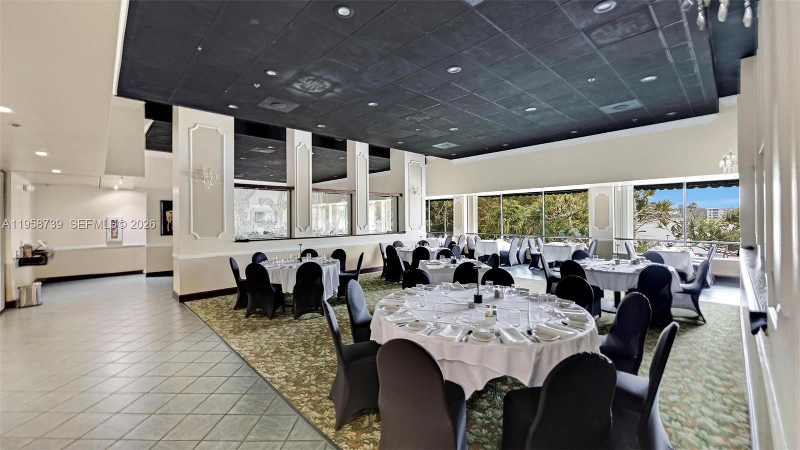 9460 Poinciana Pl # 404