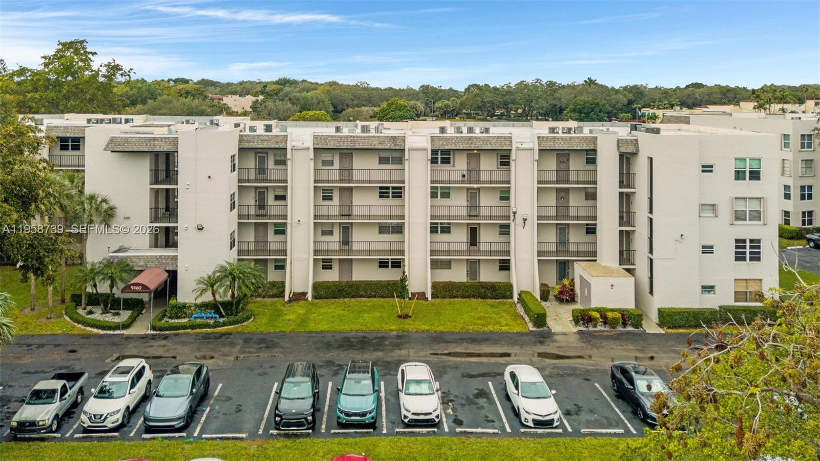9460 Poinciana Pl # 404