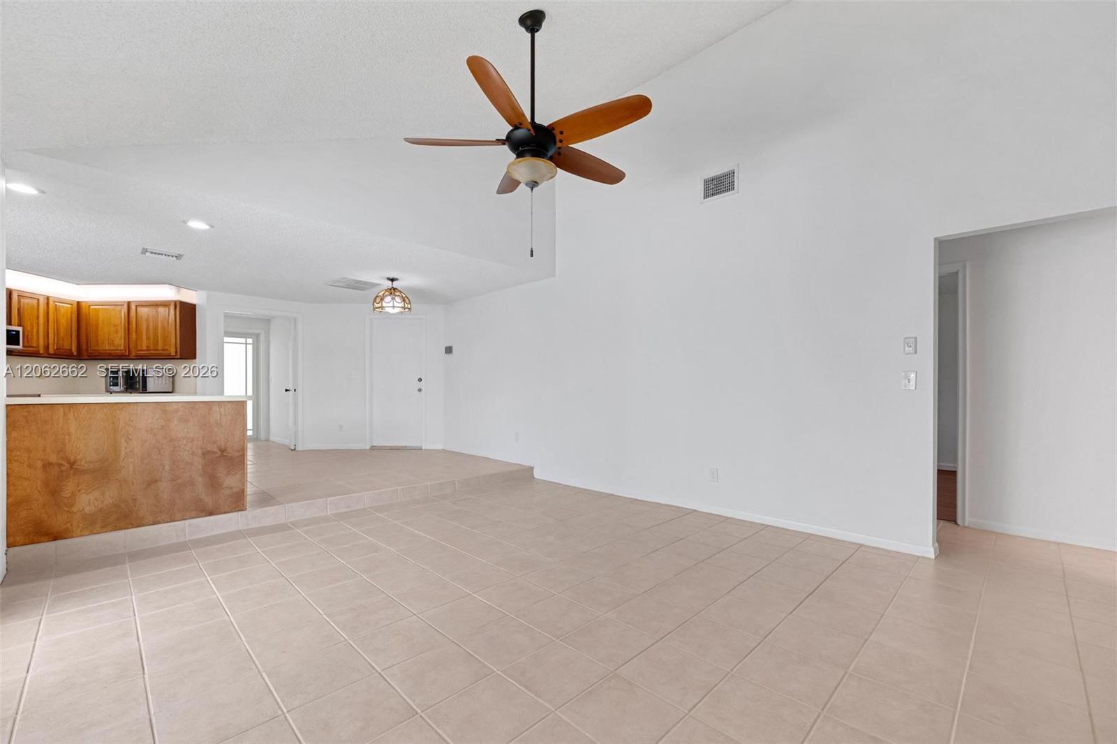 2760 SW 86th Way