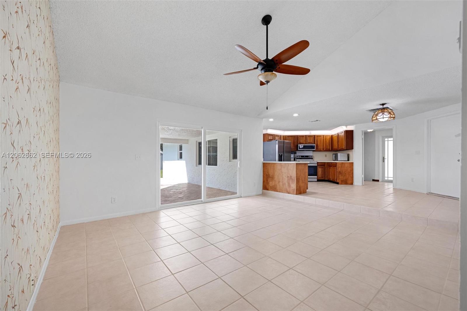 2760 SW 86th Way