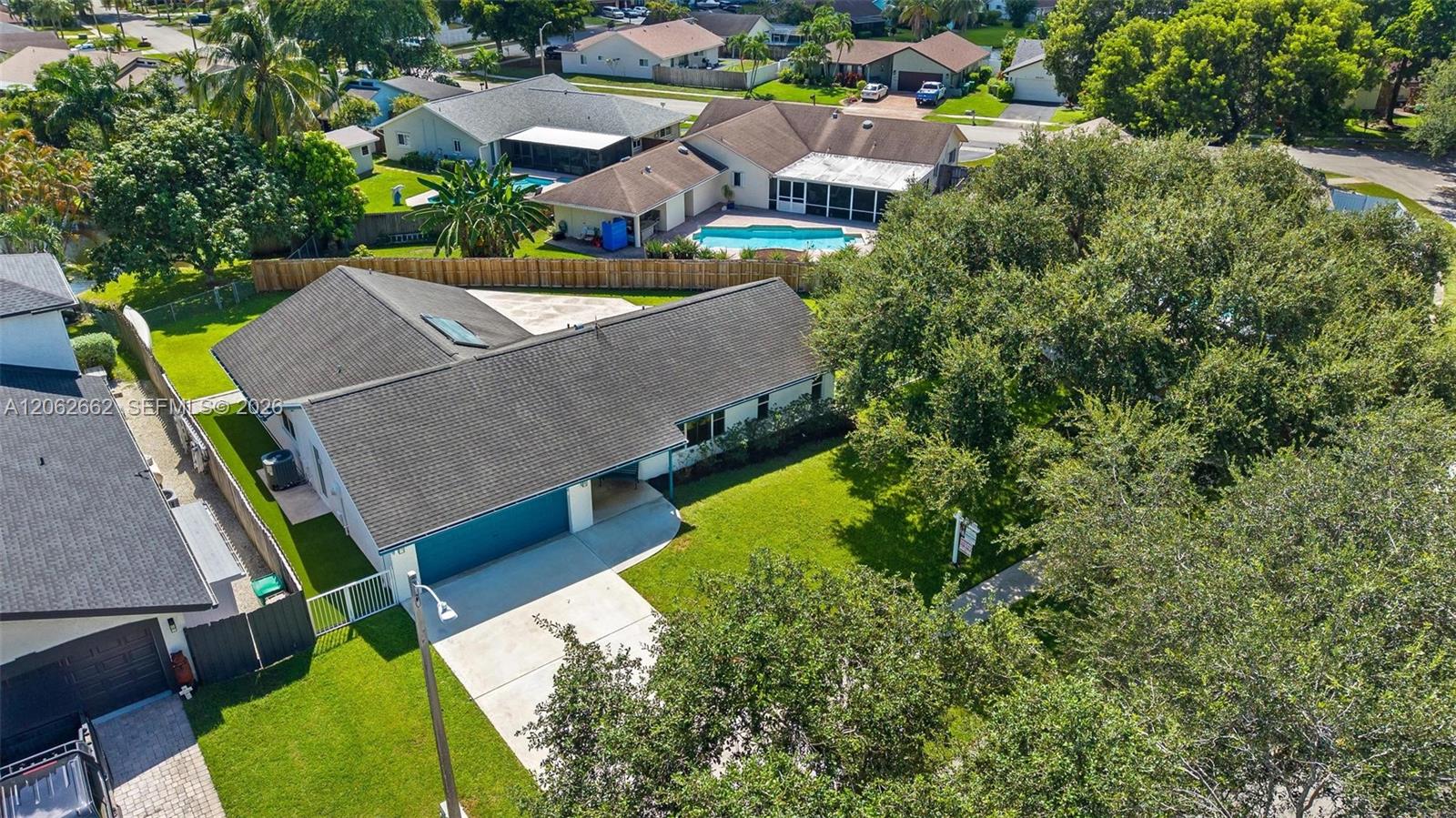 2760 SW 86th Way