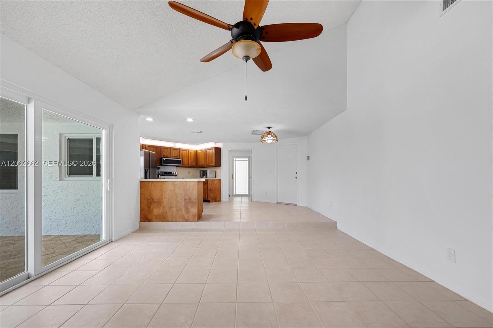 2760 SW 86th Way