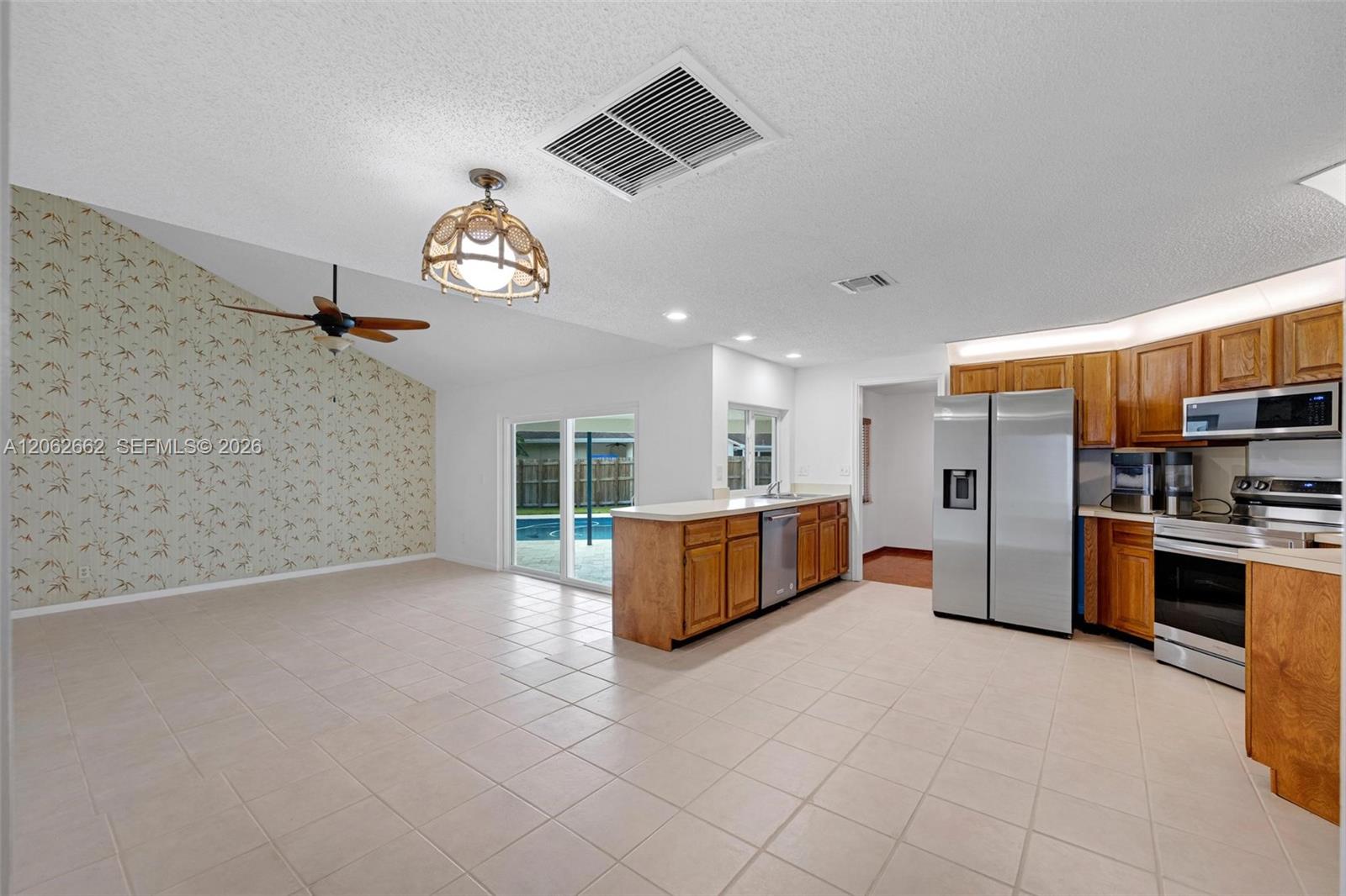 2760 SW 86th Way
