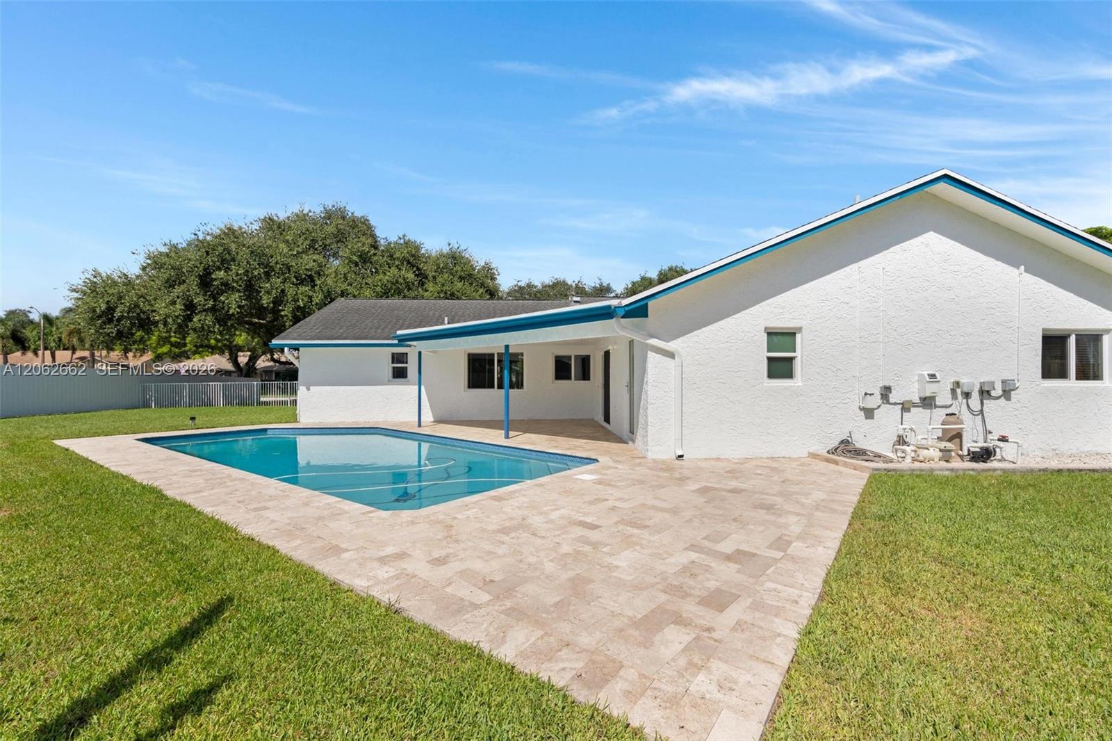 2760 SW 86th Way