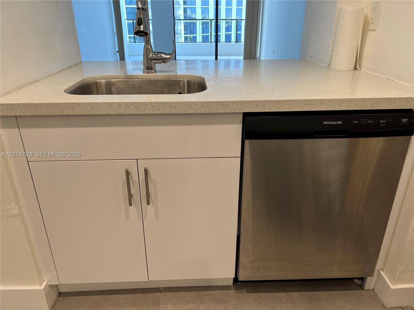 555 NE 15th St # 24E