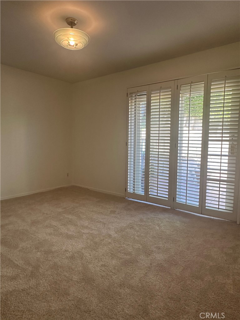 2737 Palos Verdes Drive N