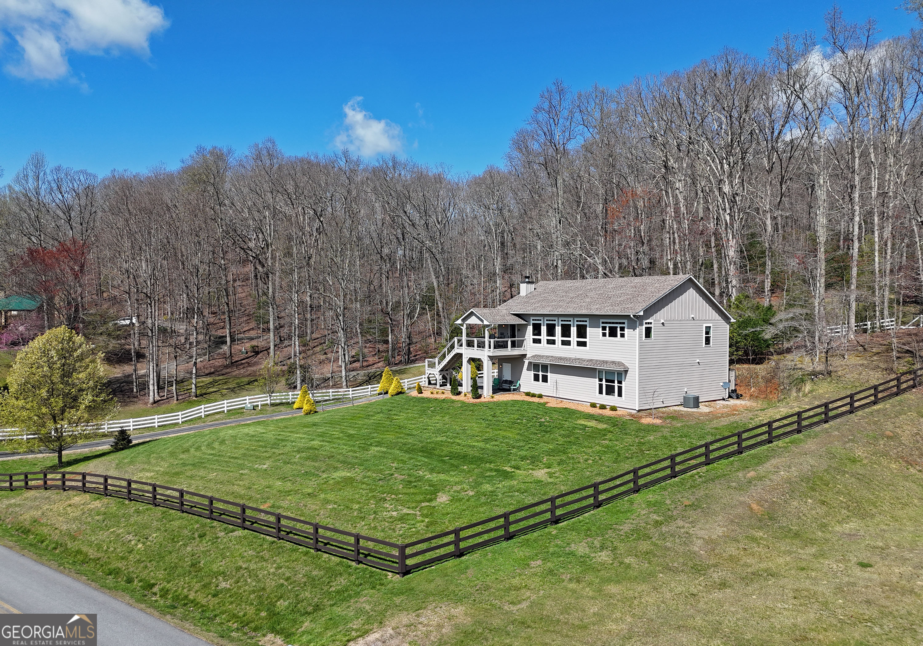 371 Pine Ridge Road