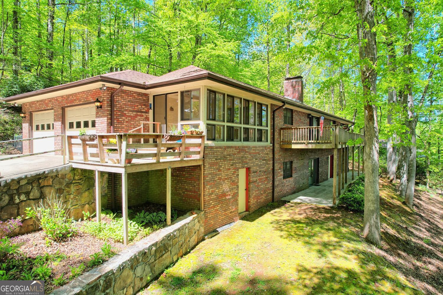 1351 Chatuge Circle