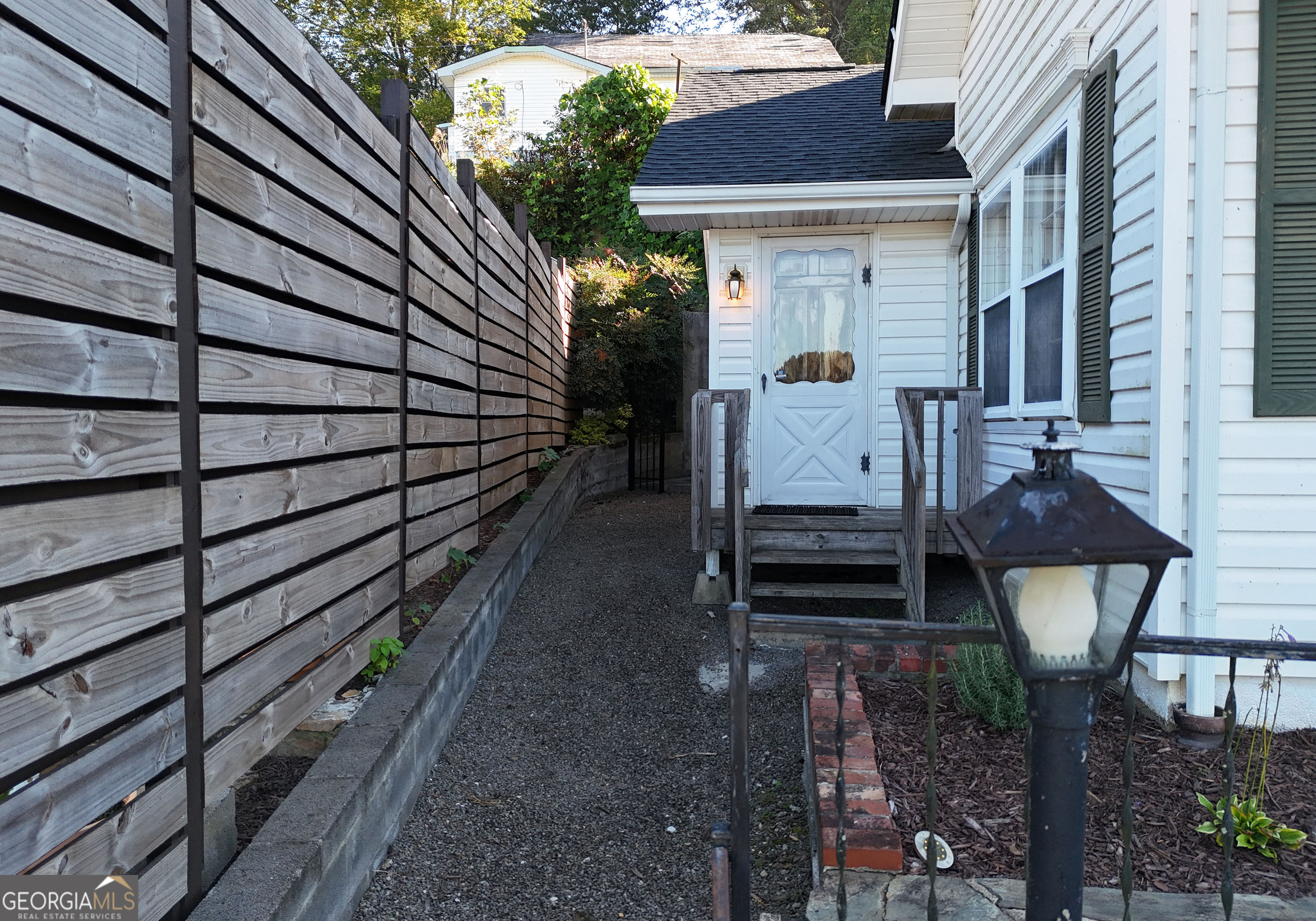 332 Ryder Street