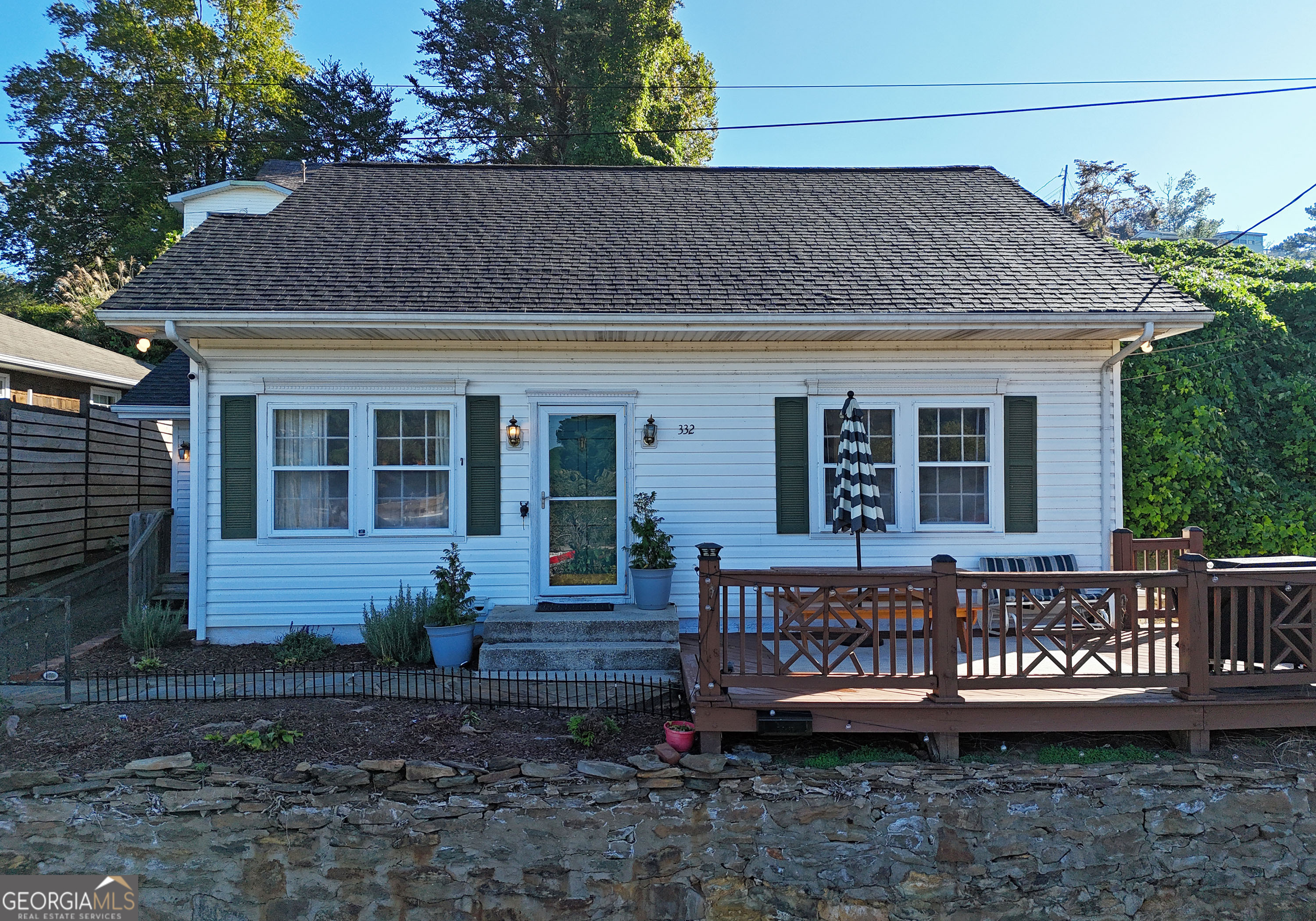 332 Ryder Street
