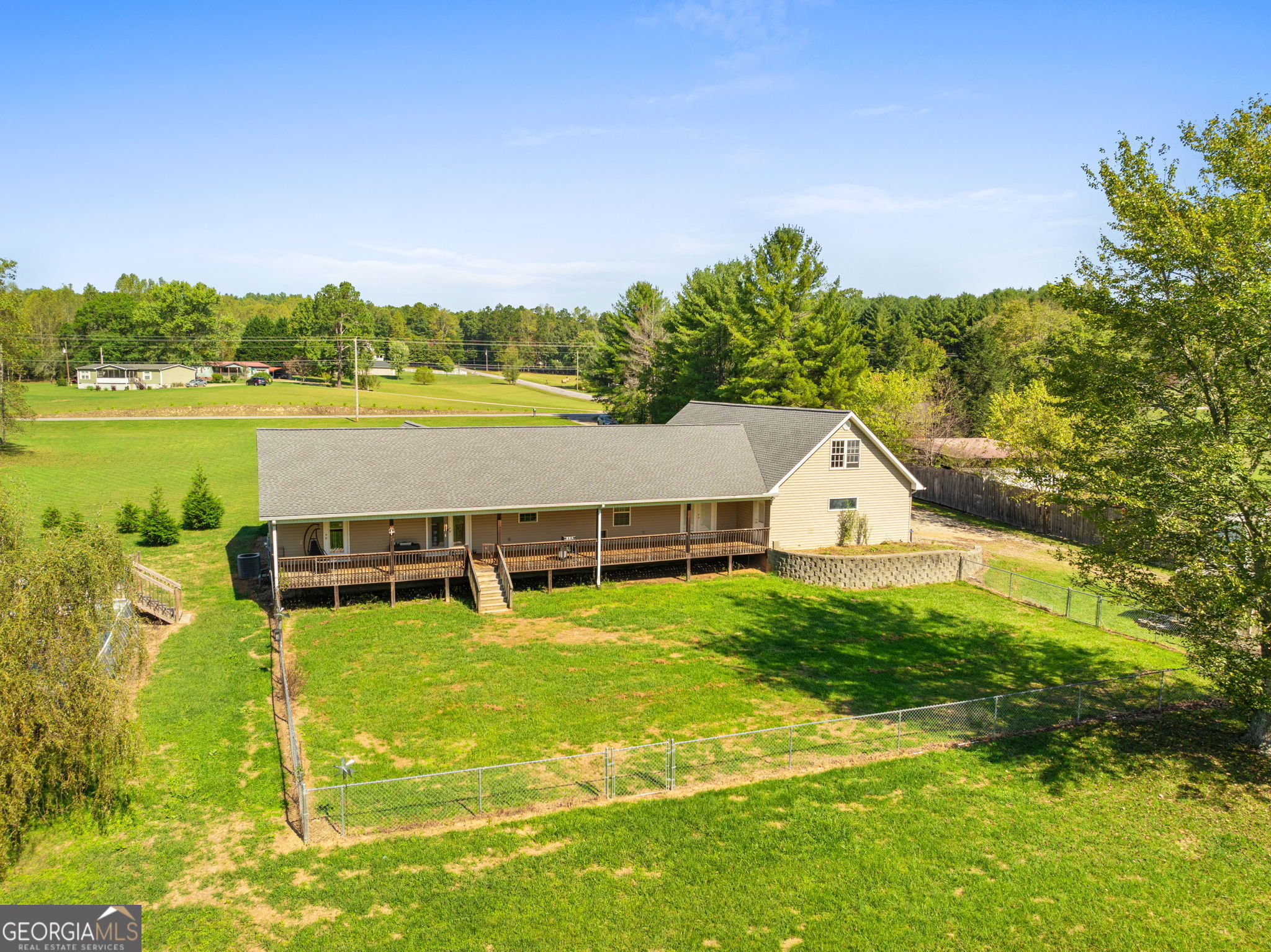 3915 Blue Ridge Highway