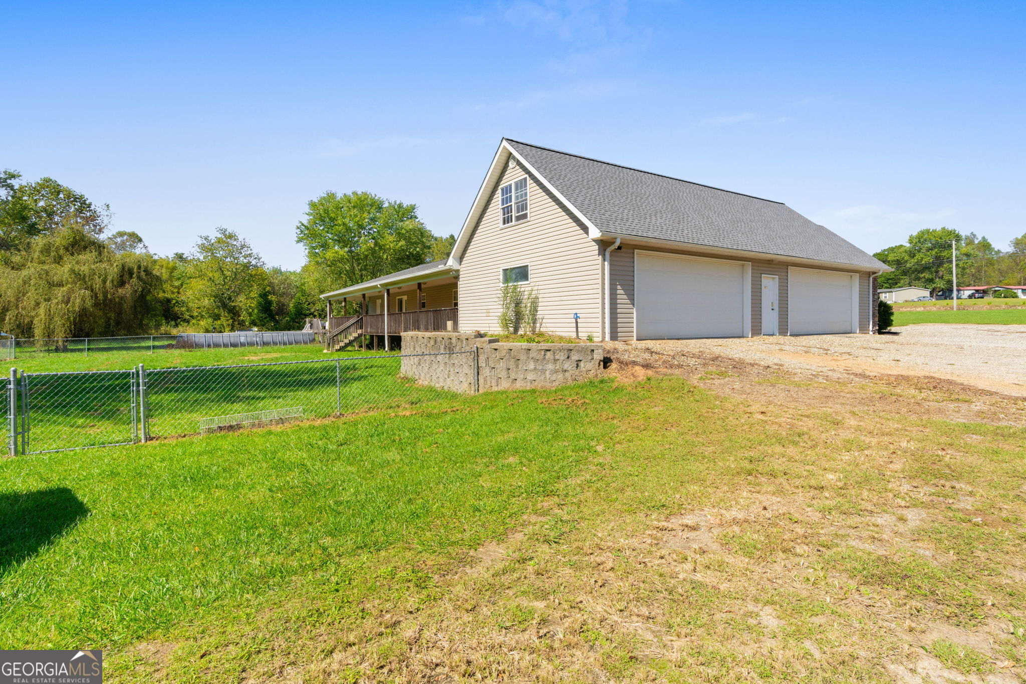 3915 Blue Ridge Highway