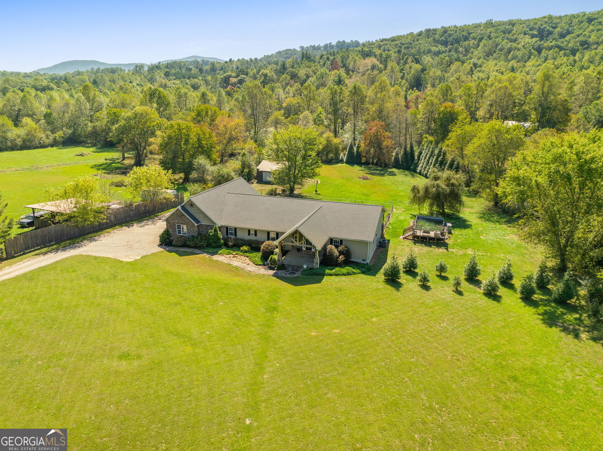 3915 Blue Ridge Highway
