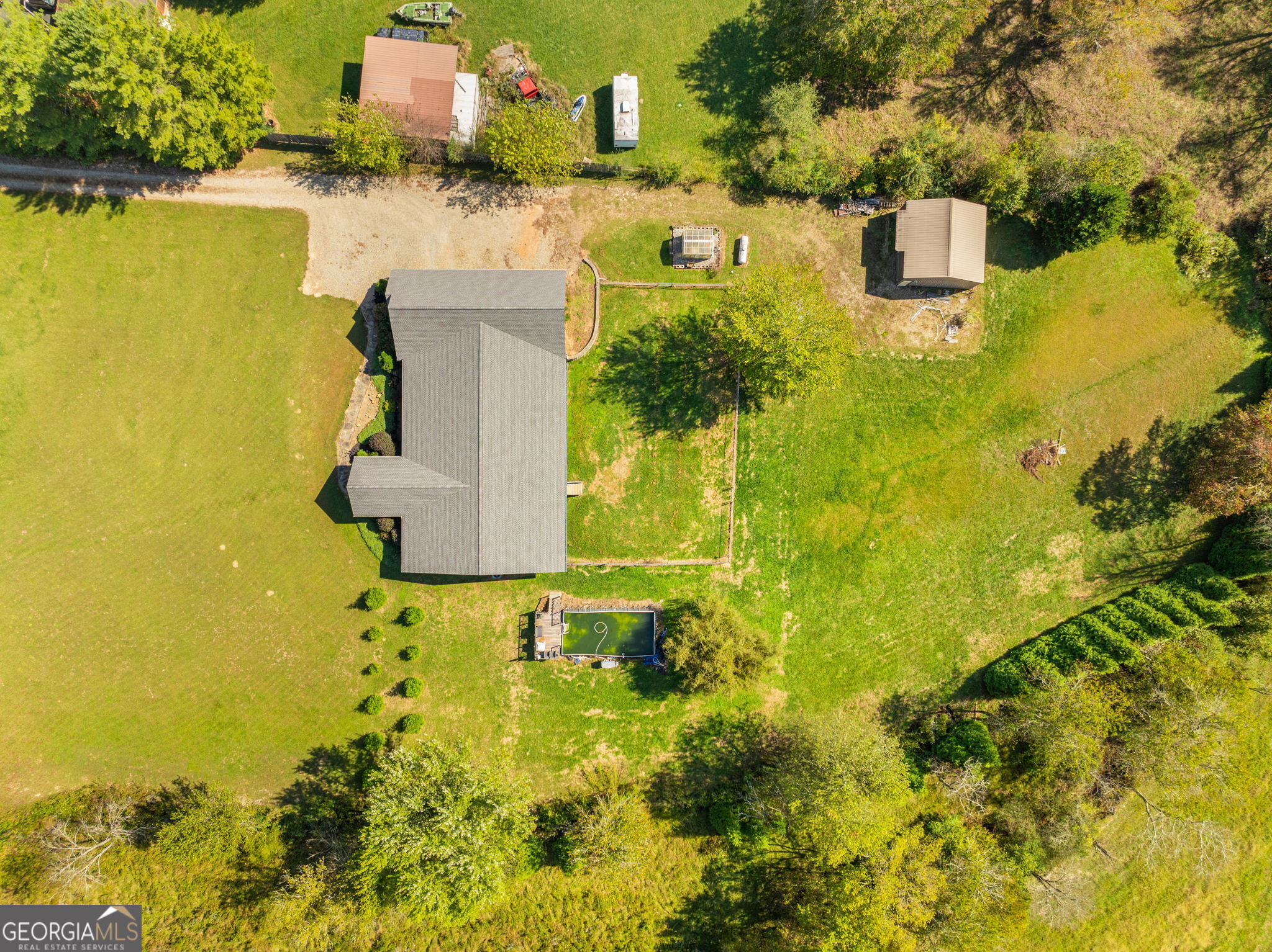 3915 Blue Ridge Highway