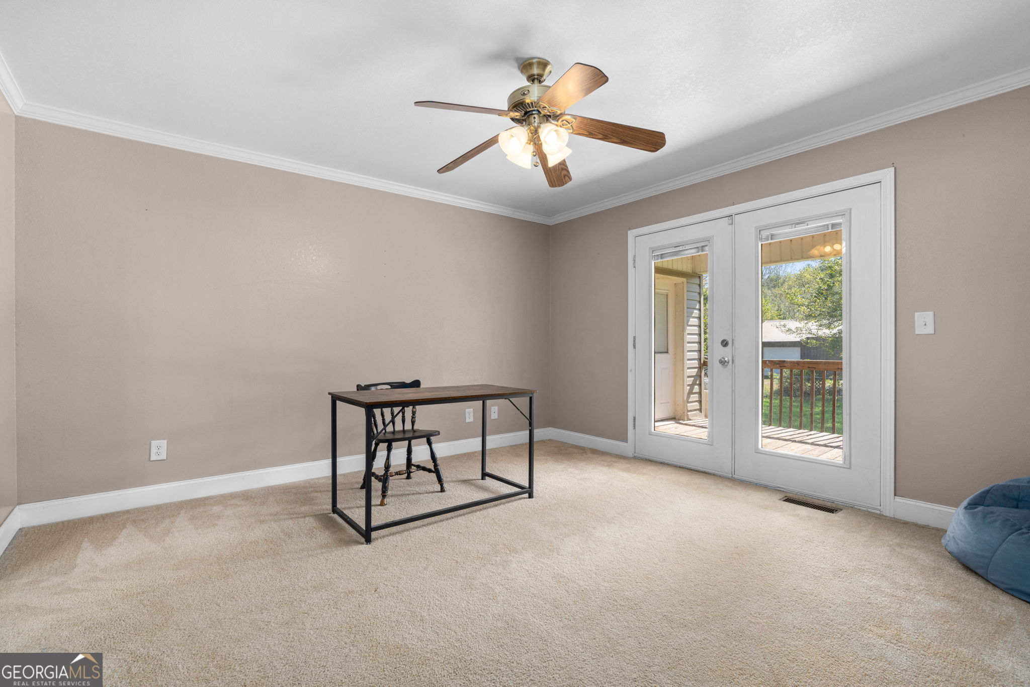 3915 Blue Ridge Highway