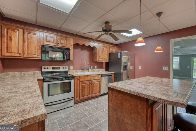 1136 Byers Road