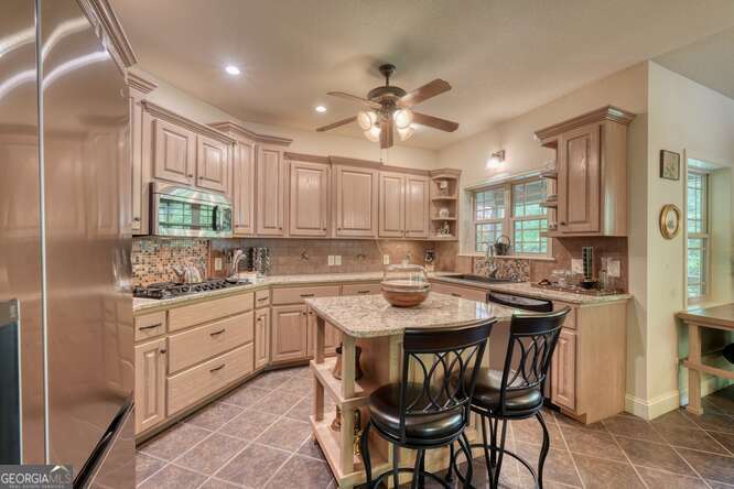 1136 Byers Road