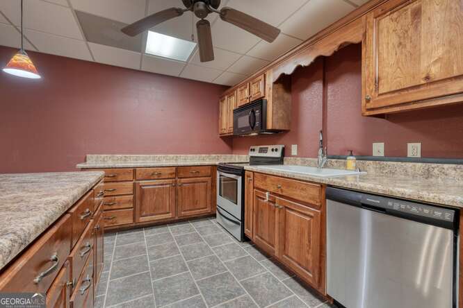 1136 Byers Road