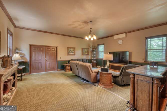 1136 Byers Road