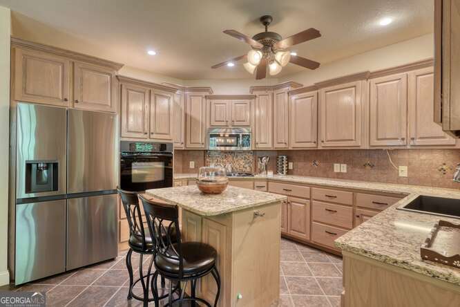 1136 Byers Road