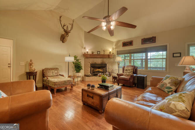 1136 Byers Road