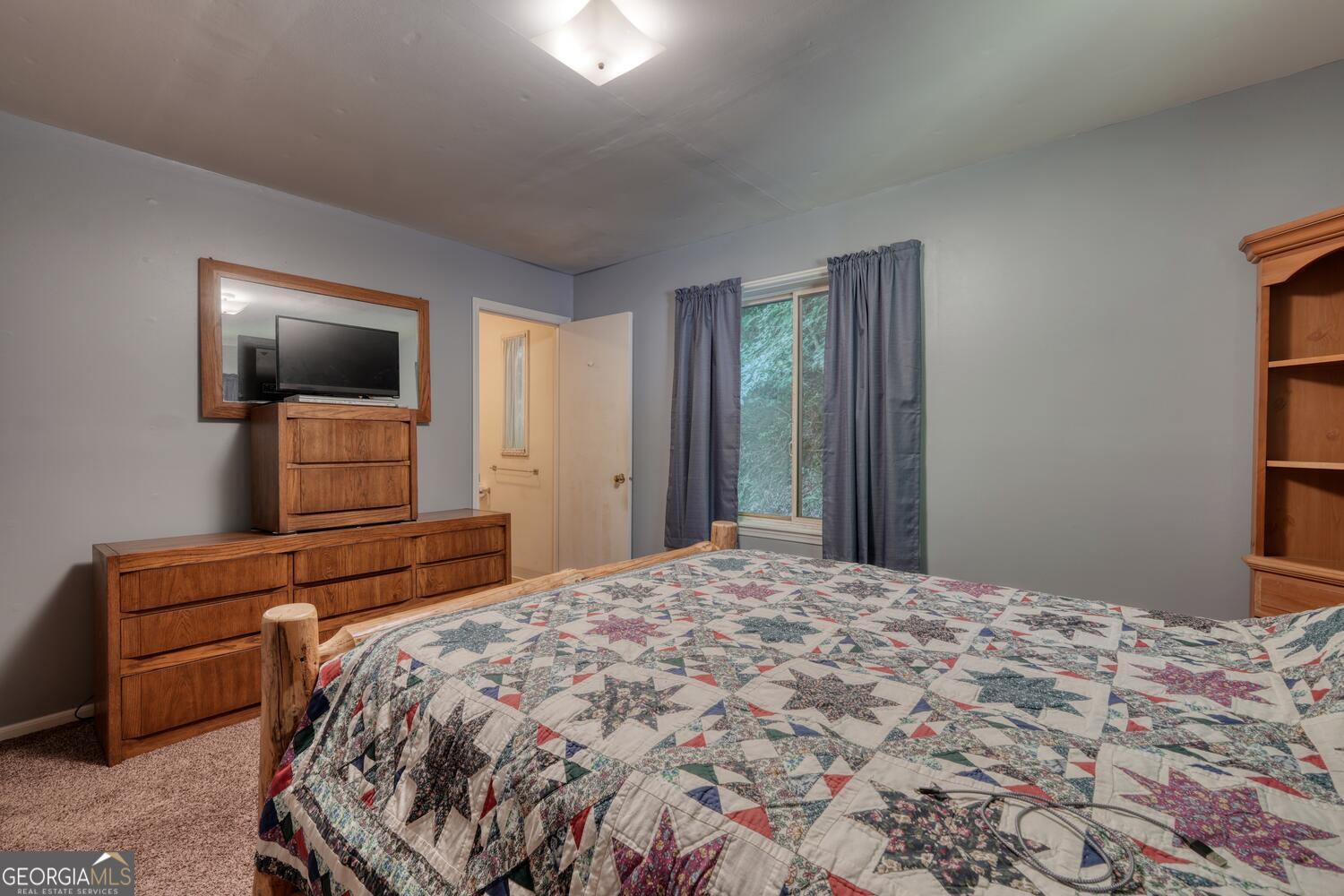 8088 Ivylog Gap Road