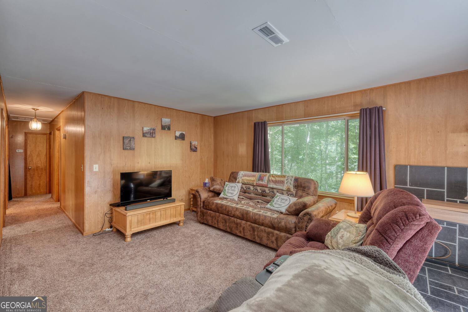 8088 Ivylog Gap Road