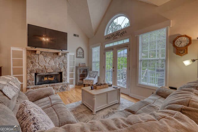 302 Brook Green Court