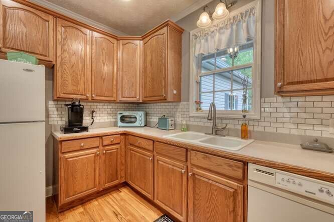 302 Brook Green Court