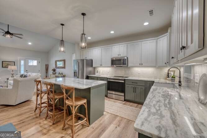 345 Loftis Mountain Way