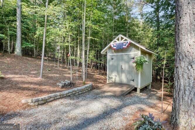 345 Loftis Mountain Way