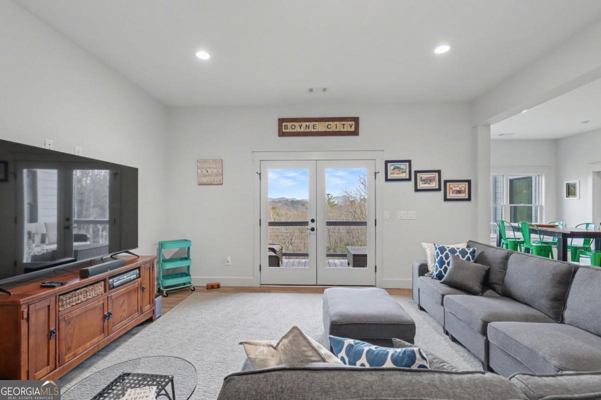 452 Chestnut Mountain Road
